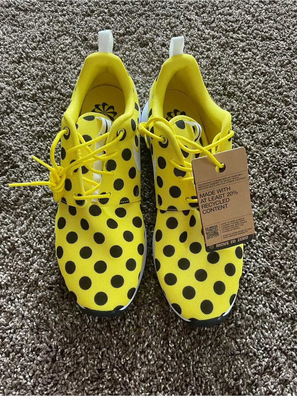 Men’s Yellow and Black Polka Dot golf shoes